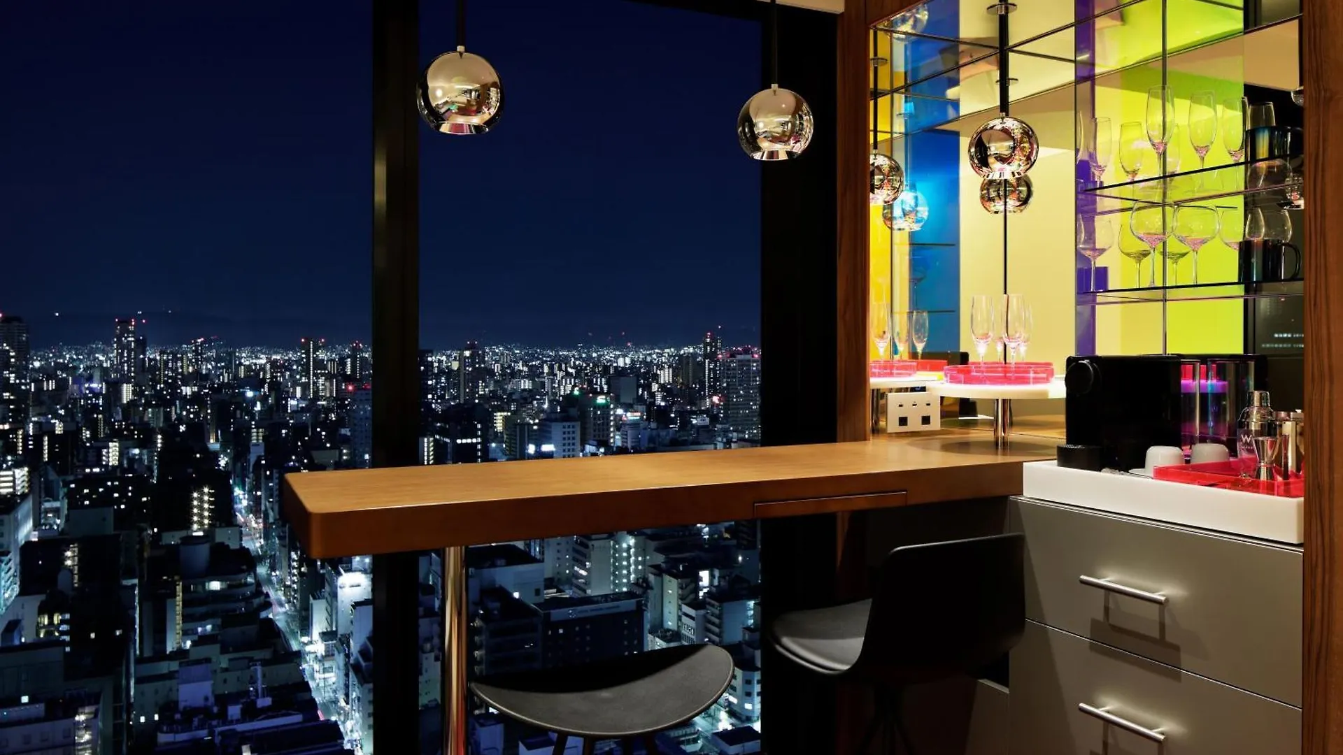 Hotel W Osaka 5*,