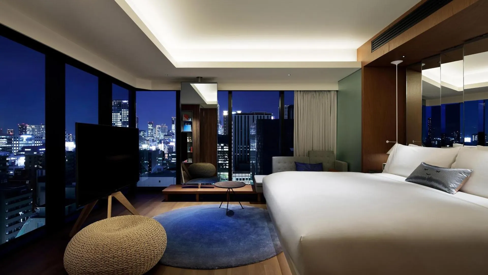 Hotel W Osaka 5*,