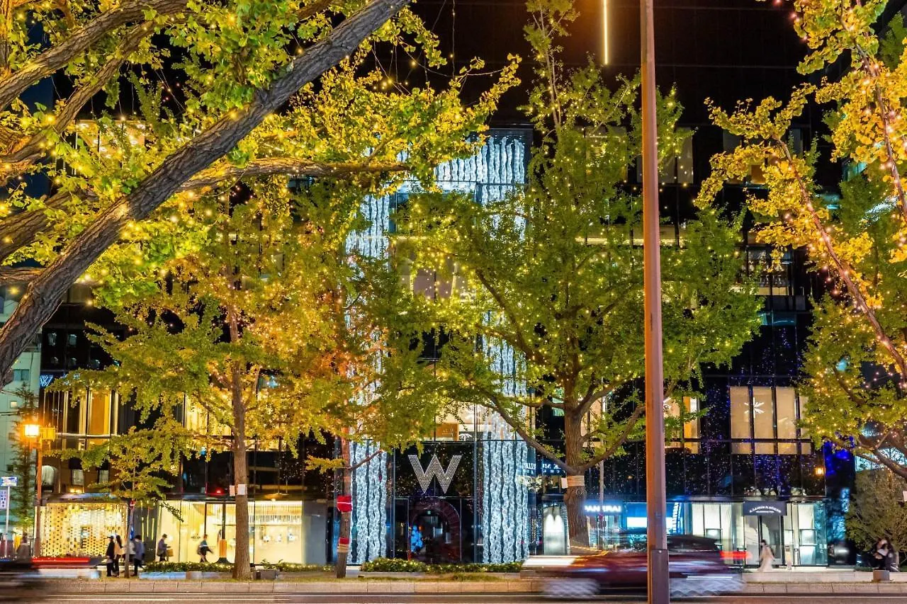 W Osaka Hotel