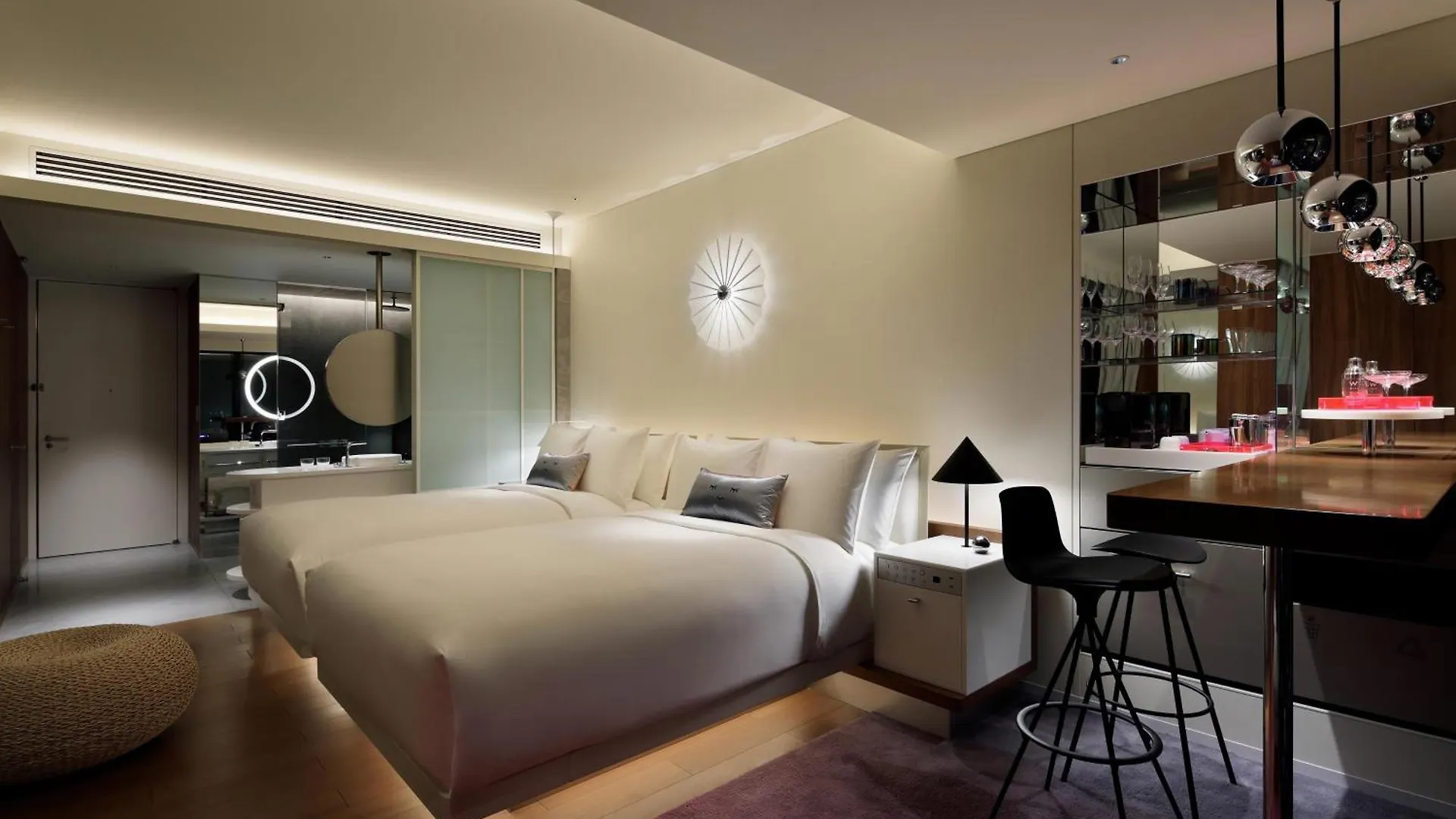 W Osaka Hotel